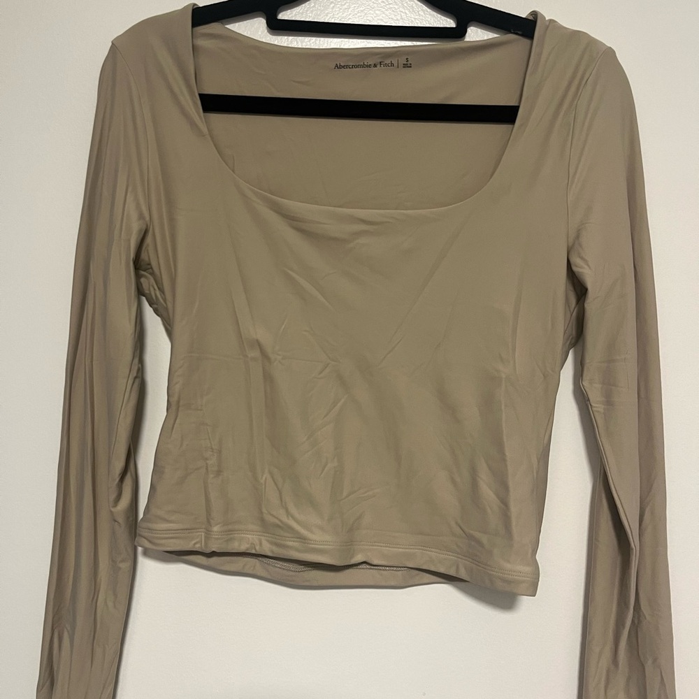 Abercrombie & Fitch Women's Long Sleeve Scoop Neck Top - Taupe Beige